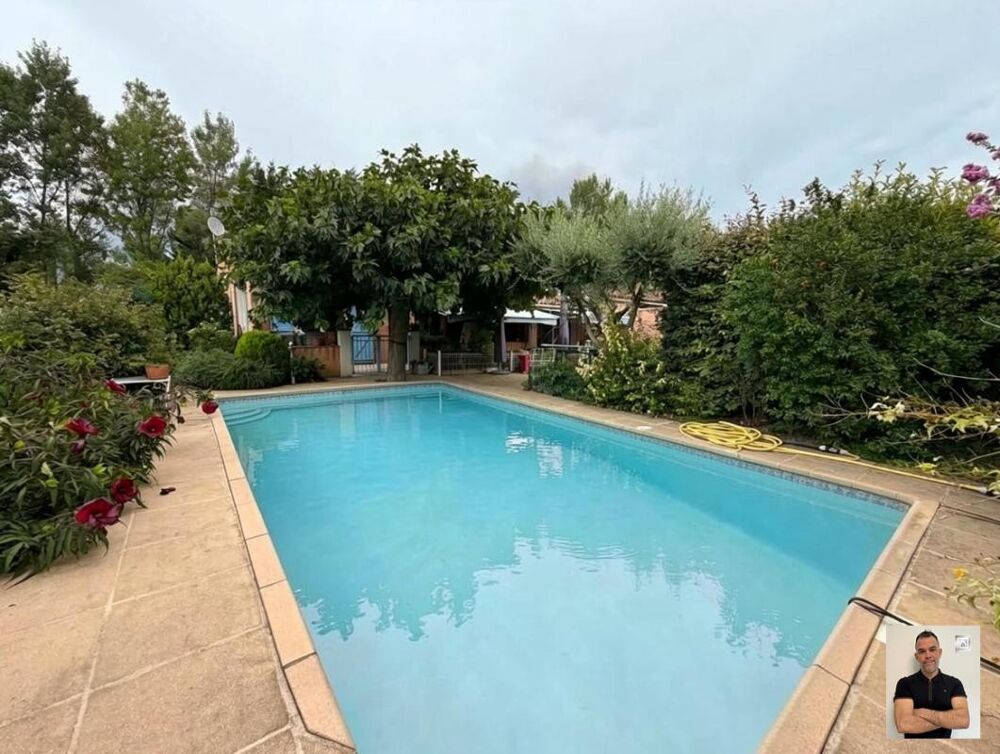 Vente Maison Maison Brignoles 4 pièce(s) 145 m2 Brignoles