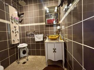  Maison à vendre 8 pièces 135 m²