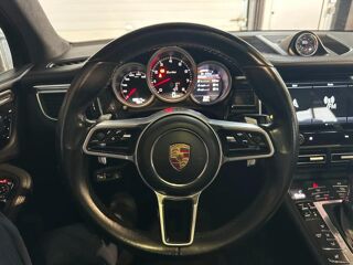 Macan Turbo 3.6 V6 400 ch PDK 2014 occasion 77250 Moret Loing Et Orvanne