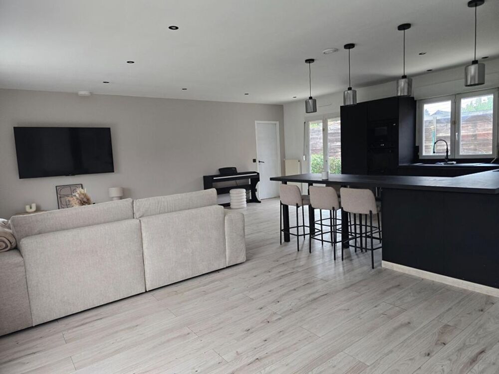 Plain Pied individuel, 4 chambres, garage, jardin secteur HOUZARDE