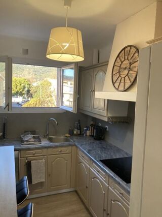  Appartement à louer 1 pièce 11 m²