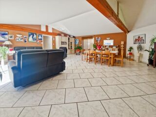  Maison à vendre 5 pièces 162 m²