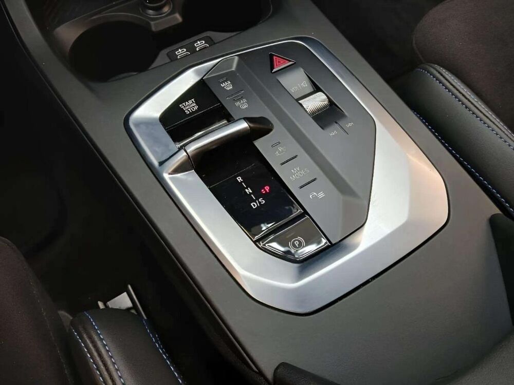 S&eacute;rie 1 120i M Sport Pro • 170ch Carplay Alcantara 2025 occasion 33600 Pessac
