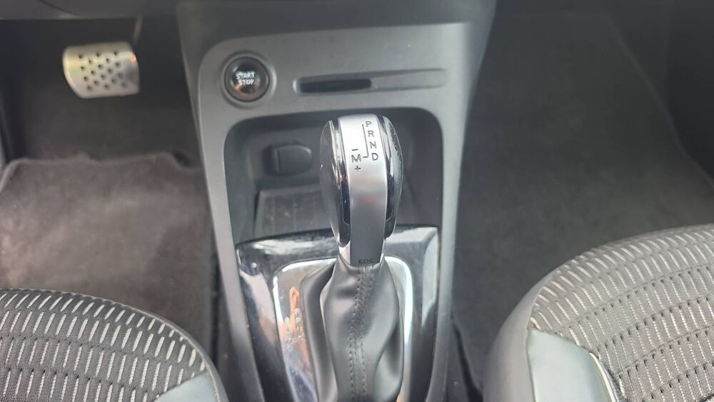 Captur 1.2 TCe 120 EDC6 Cool Grey - Automatique 2017 occasion 77480 Bray Sur Seine