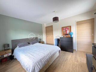  Villa à vendre 8 pièces 180 m²