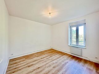  Appartement à louer 3 pièces 44 m²