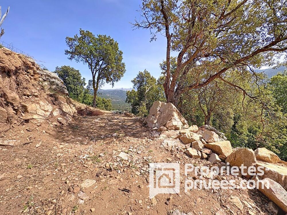Vente Terrain Terrain de 1067 m², avec PC modifiable, purgé, à Tavaco Tavaco