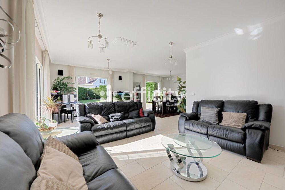 � vendre  Villa La Queue-en-Brie (94510)