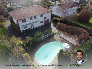  Maison à vendre 8 pièces 177 m²
