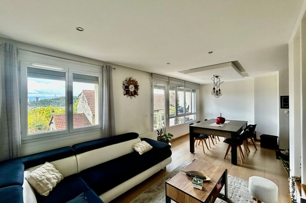 Vente Appartement 69009 MONTRIBLOUD - LYON - APPARTEMENT DE 3 PIECES - PARKING - BALCON - VUE DEGAGEE Lyon 9