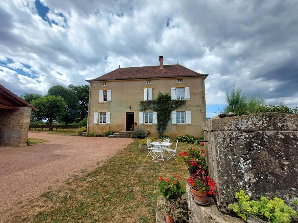  vendre  Maison Saint-Laurent-en-Brionnais (71800)