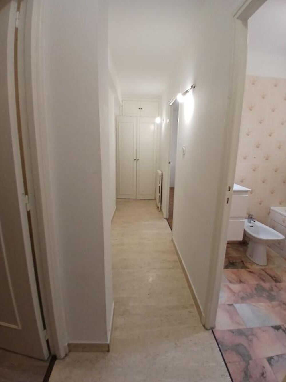 Vente Appartement Vente appartement trois pièces en 1er étage/2 coeur de ville de Béziers Beziers