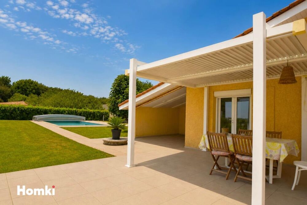 MONTAUBAN  Maison de plain-pied de 156 m² avec piscine sur 2 256 m² de terrain