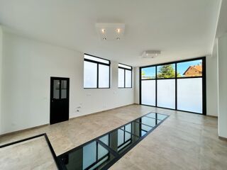  Appartement à vendre 4 pièces 145 m²
