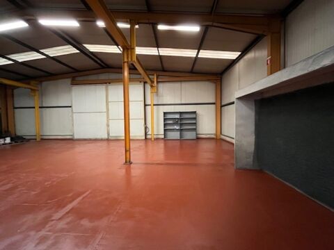   ? OPPORTUNITÉ RARE – BÂTIMENT INDUSTRIEL ÉQUIPÉ – 894 m² – SECTEUR ISBERGUE(62) ? 
