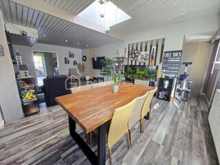  Maison  vendre 6 pices 230 m