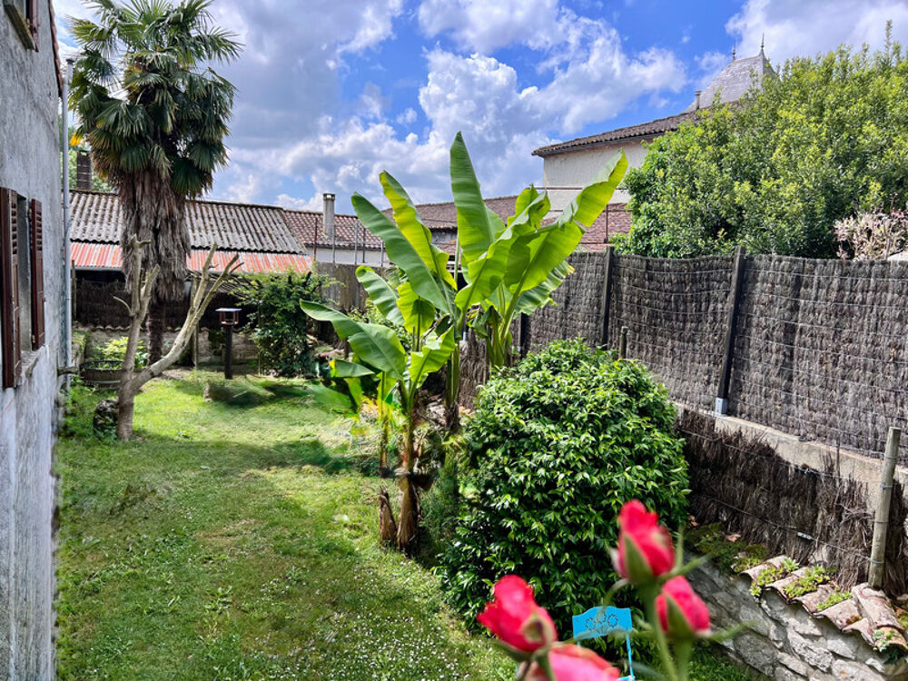 Vente Maison Maison à vendre 5 pièces Proche de COGNAC (16) Cognac