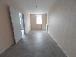  Appartement à louer 4 pièces 72 m²