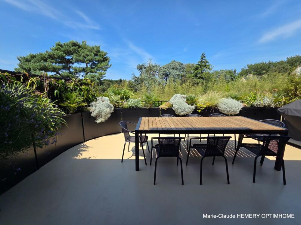 Dinard, Thalassothérapie, belle Villa BBC de 202m² sur parcelle de 400 m² clôturée et paysagée. Rénovation récente de qualité