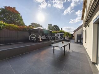  Maison � vendre 7 pi�ces 251 m�