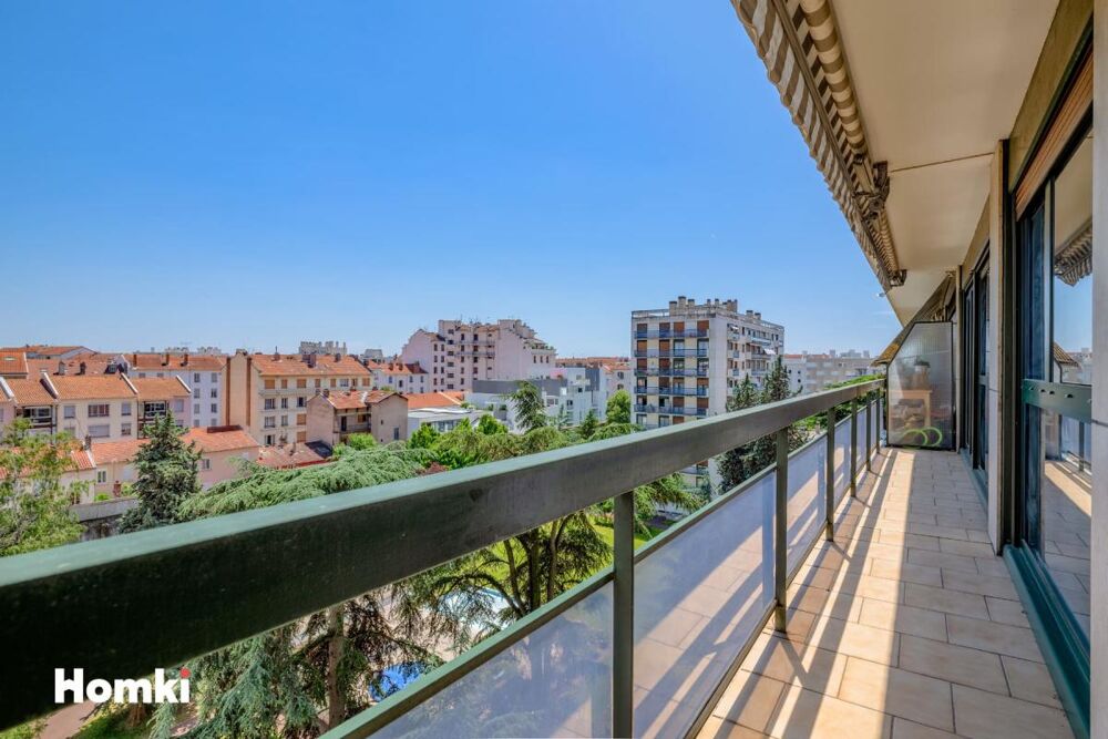 Vente Appartement Appartement T5 de 101 m2 - balcon - cave - 69003, Avenue Lacassagne Lyon 3