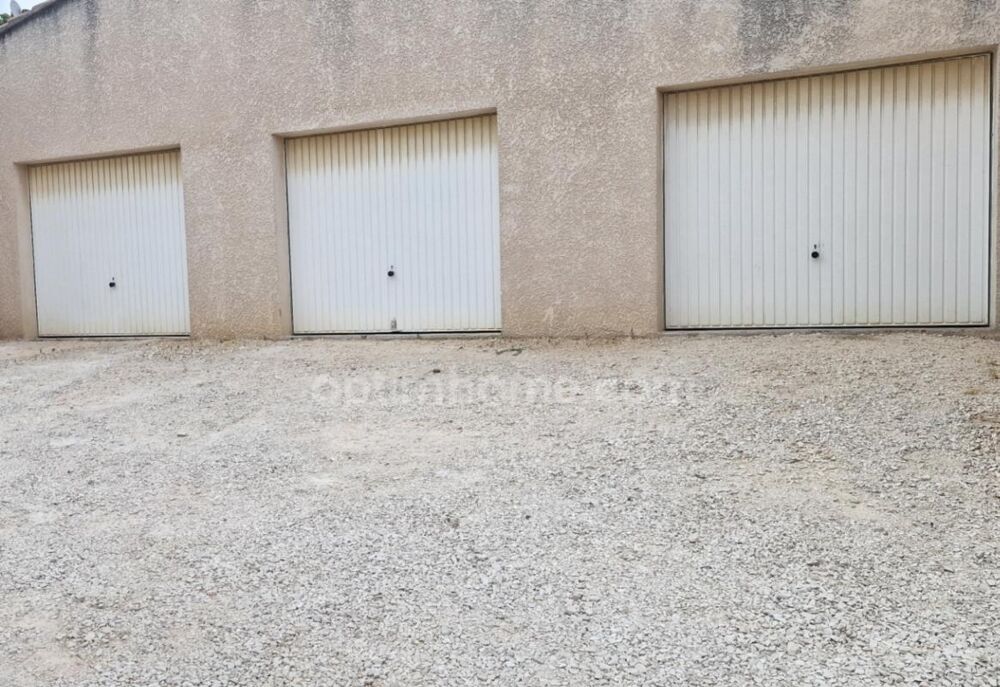 T2 type haut de villa avec 2 places de parking!