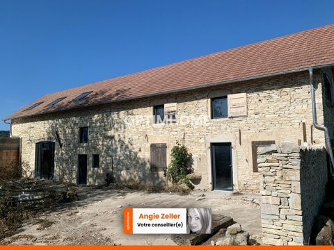   Maison de caract�re - d'environ 314 m� - 14 pi�ces - COURTENAY (38) Maison - 10 pi�ce(s) - 314 m�