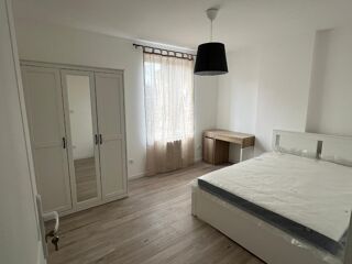  Immeuble � vendre 10 pi�ces 154 m�