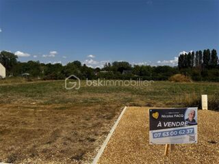  Terrain à vendre 1009 m²