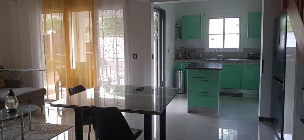 Appartement T4 meublé de standing ? 3 chambres ? 1650 / mois