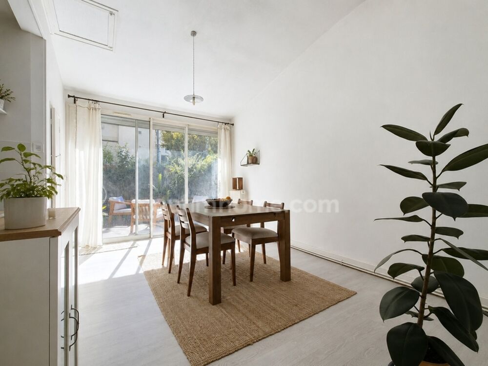 Vente Appartement Bordeaux Saint-Jean / Nansouty – Appartement 3 pièces avec cour privative et sous-sol Bordeaux