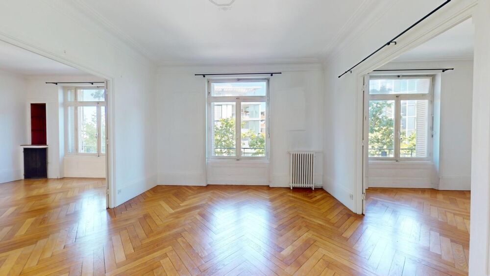Appartement 10 pièces 240 m² · à Lyon 7 · 240 m² · 950 000 €