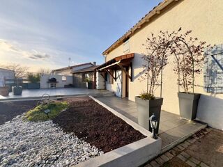  Maison � vendre 7 pi�ces 230 m�