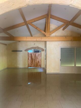  Maison à louer 4 pièces 142 m²