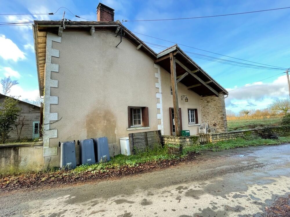 Vente Maison Dpt  (79), à vendre CLAVE :  maison P6 de 133.19 m² - 4 ch - dépendances - Terrain de 17 hectares, forage Clave
