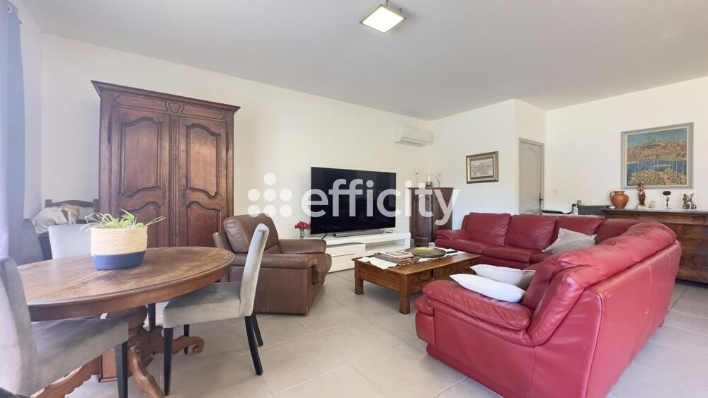 � vendre  Maison Uchaux (84100)