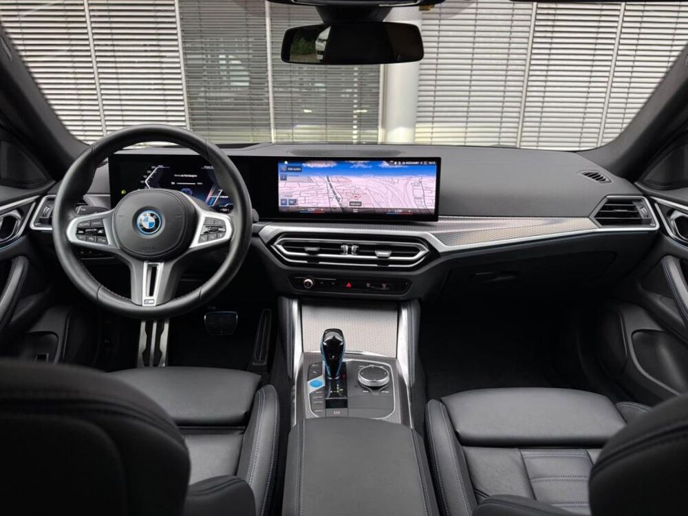 i4 M50 xDrive Gran Coup&eacute; – 20 Cuir Head-Up 2022 occasion 33000 Bordeaux
