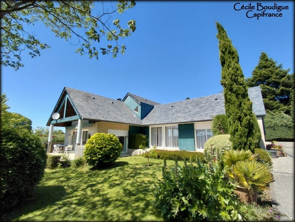 Vente Maison Entre Pau et Tarbes à 7 kms de Soumoulou Maison d'architecte belle vue sur Pyrénées 16000 m² de terrain Soumoulouou