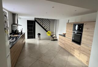  Maison � vendre 11 pi�ces 225 m�