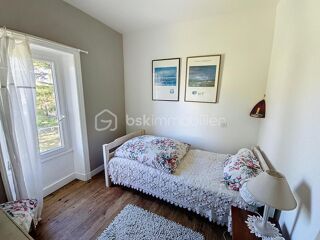  Propri�t�/ch�teau � vendre 8 pi�ces 250 m�