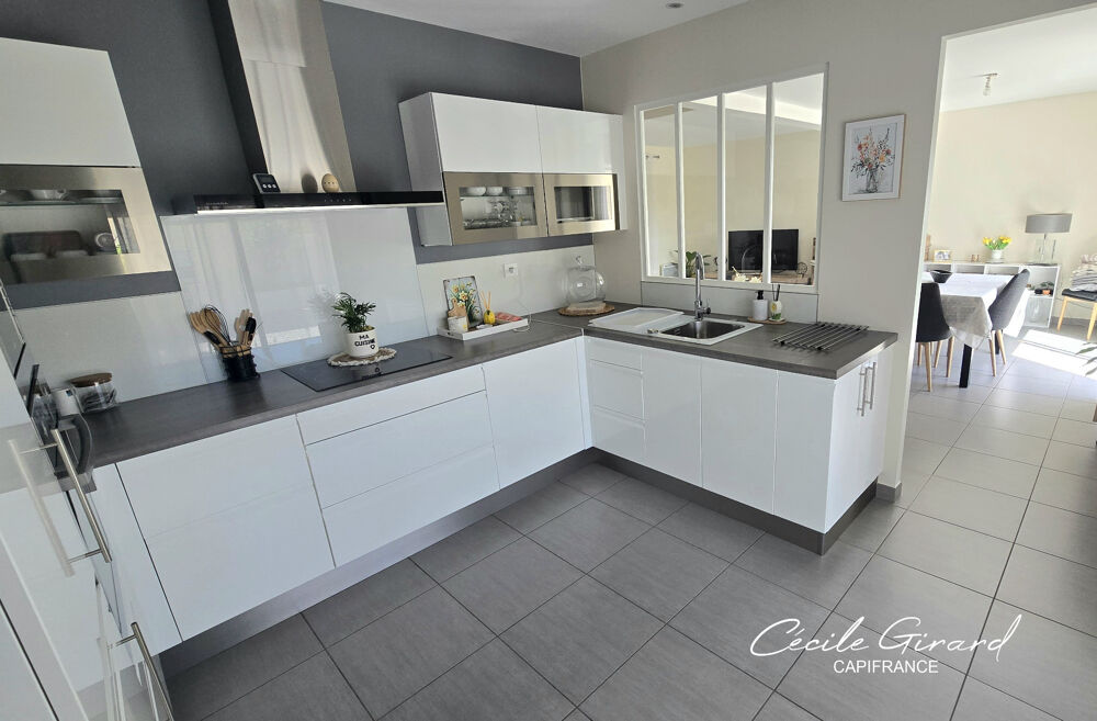 Exclusivité ! Maison à vendre 5 pièces SAUVIAN (34) piscine, garage, sans vis à vis, proche de la mer