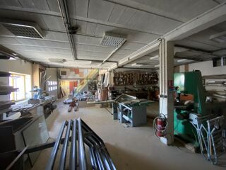  Propriété/château à vendre 8 pièces 350 m²