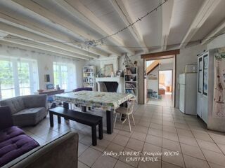  Maison à vendre 8 pièces 233 m²
