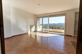 Vente Appartement AIX-EN-PROVENCE SUD-EST-LA TORSE – APPARTEMENT DE 122 M², 4 CHAMBRES, TERRASSE ET VUE SUR LES COLLINES Aix en provence
