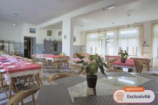  Maison  vendre 15 + pices 756 m