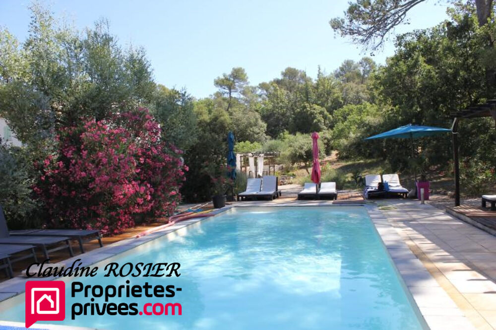 Besse Sur Issole Propriété de 340 m2 terrain 1,2 ha piscine