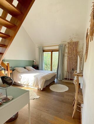  Maison � vendre 14 pi�ces 325 m�