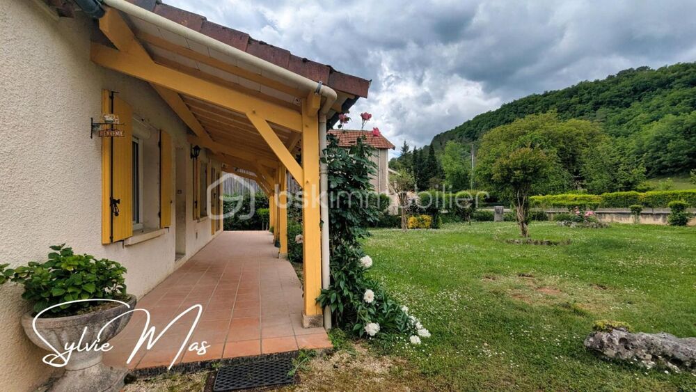Plain pied 4 pièces, puits, jardin 2034 m2