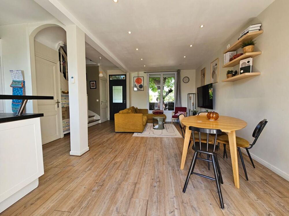 Jolie maison située à moins de 10 minutes de la gare