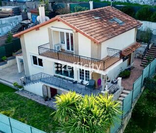  Villa � vendre 4 pi�ces 136 m�